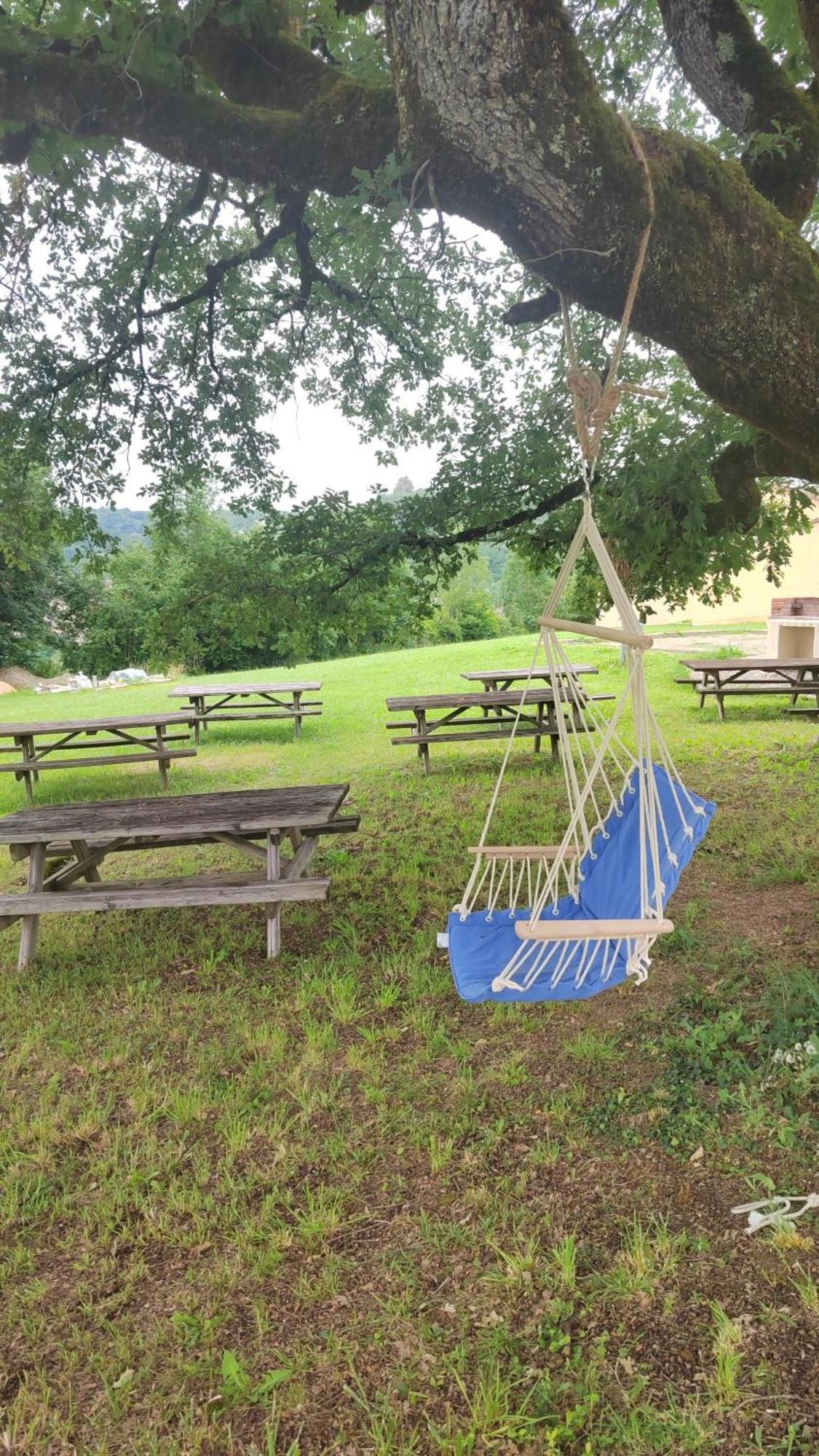 Village Bord De Ciel Caylus Екстер'єр фото